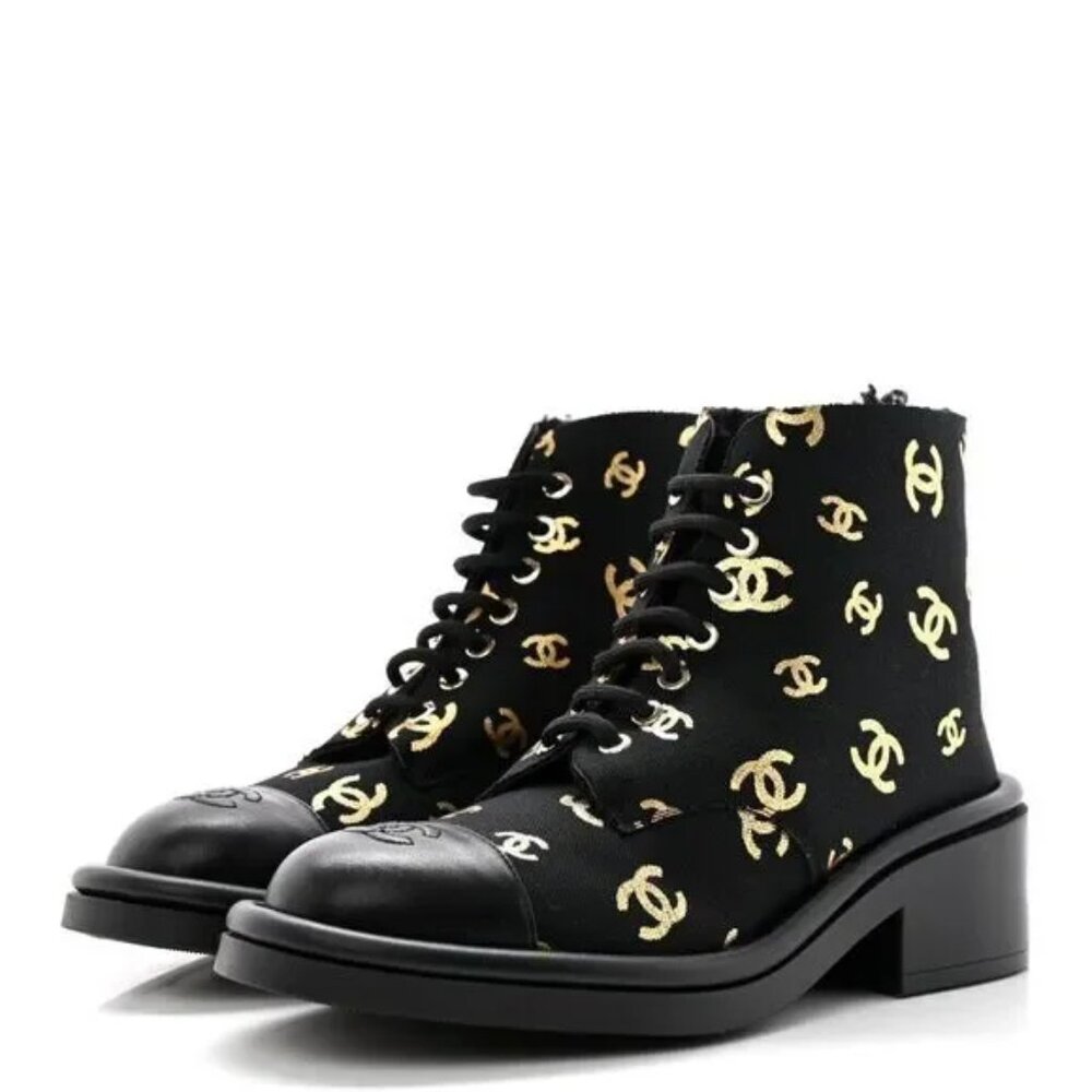 CHANEL Lambskin Shearling Canvas CC Lace Up Boots Black Gold Logo Size 38.5
